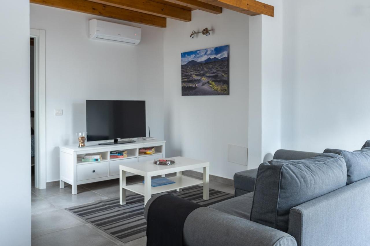 Luxury Casa Playa Roca Bord De Mer Коста Тегисе Екстериор снимка