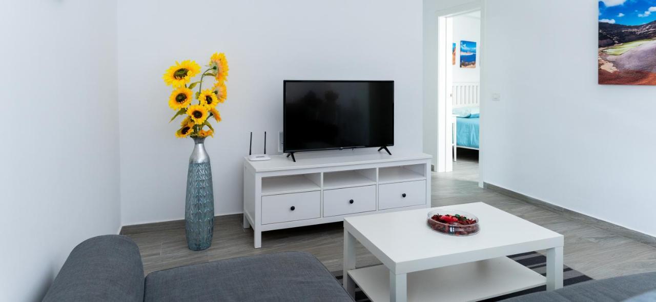 Luxury Casa Playa Roca Bord De Mer Коста Тегисе Екстериор снимка