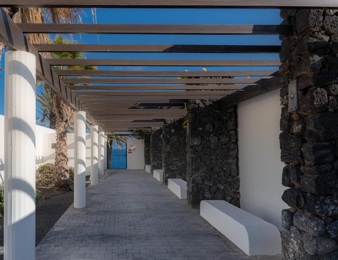 Luxury Casa Playa Roca Bord De Mer Коста Тегисе Екстериор снимка