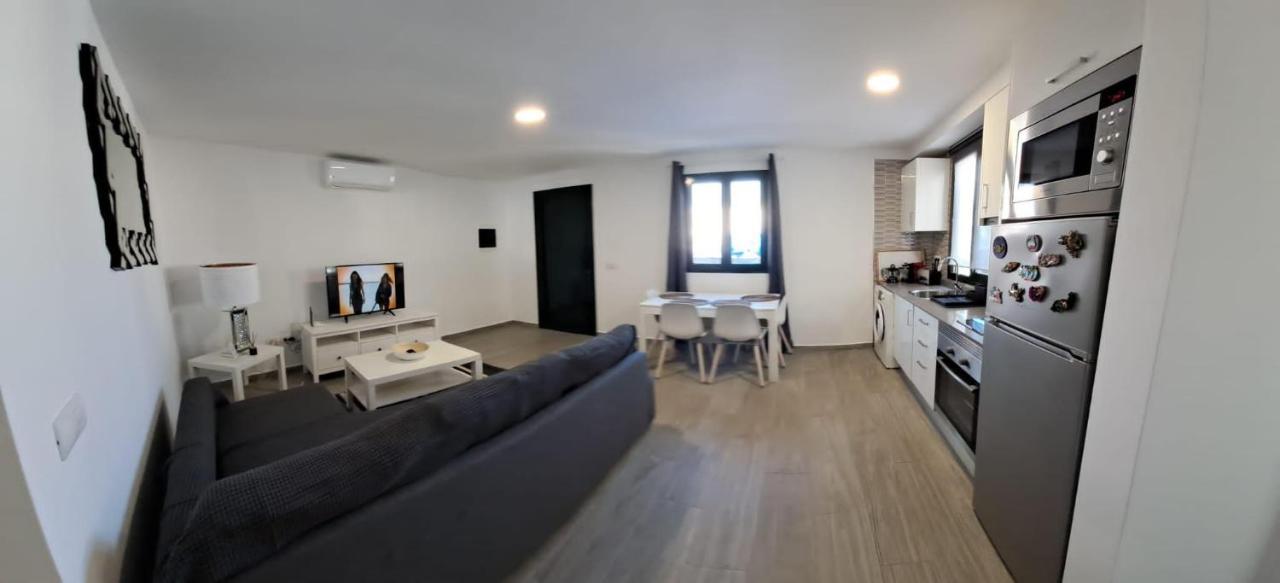 Luxury Casa Playa Roca Bord De Mer Коста Тегисе Екстериор снимка